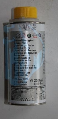 Тормозная жидкость, 0,25л. DOT-4